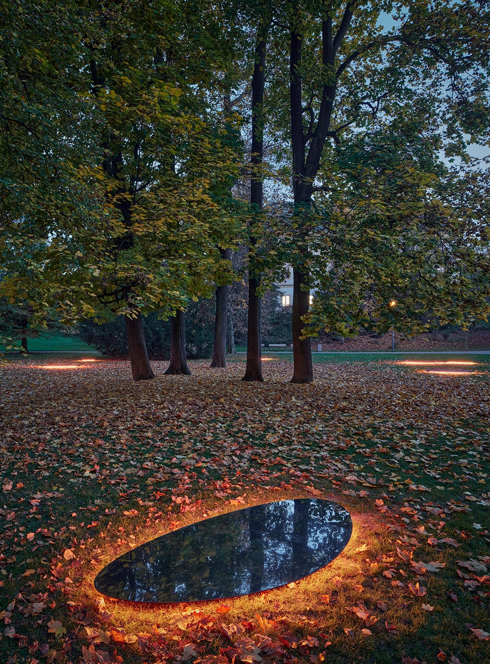 loom on the moon mirrors of zlin boysplaynice 12