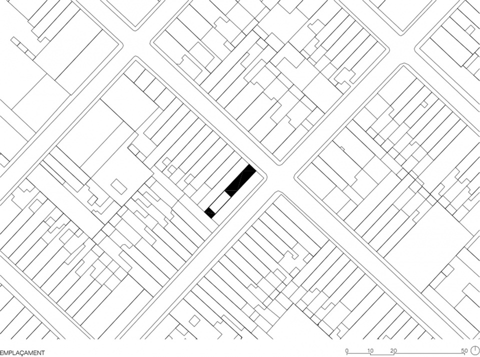 105JON Renovation of a House Between Dividing Walls Vallribera Arquitectes