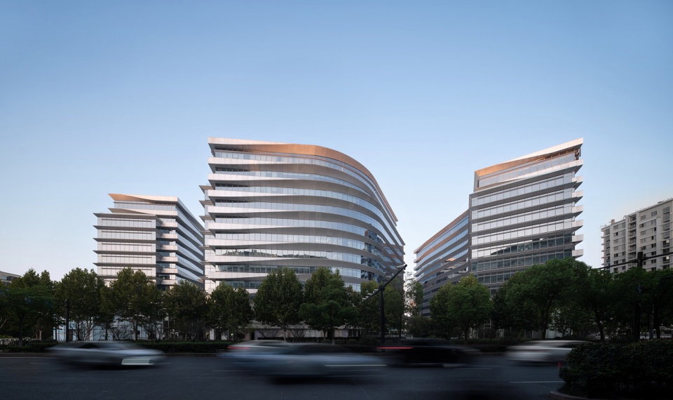 Hangzhou East Railway Station Garden International by GOA