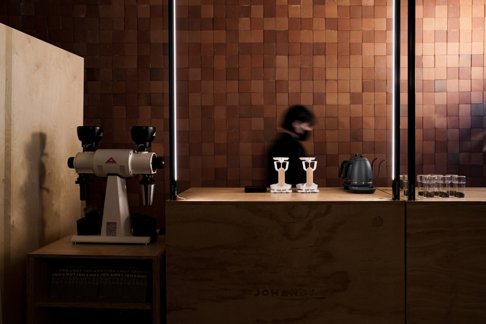 johandy travelers mobile cafe by 725321studio
