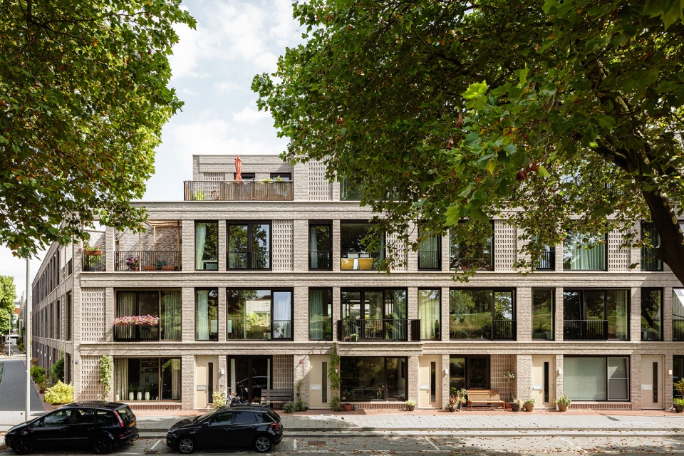 the hudsons by orange architects