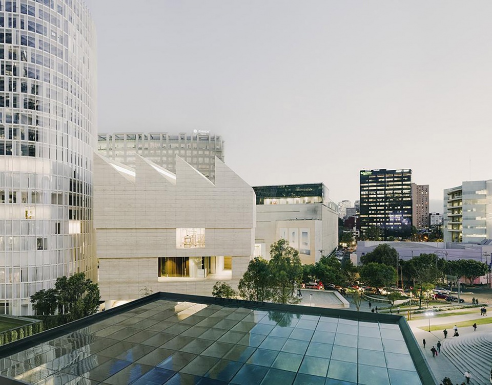 2023 Pritzker Prize winner David Alan Chipperfield