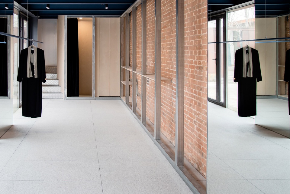 Eternal Hammer Vintage Store Beijing by 15 STUDIO