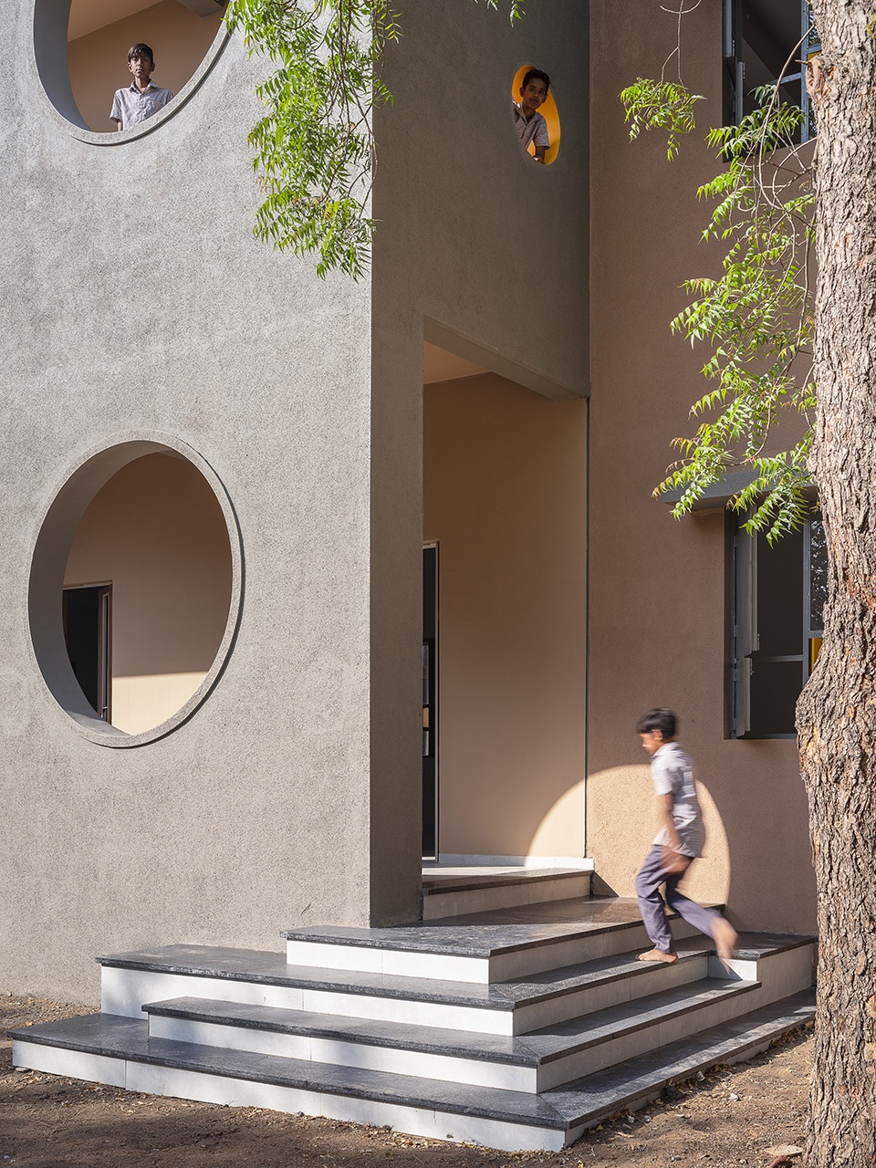 school under a neem by dhulia architecture design