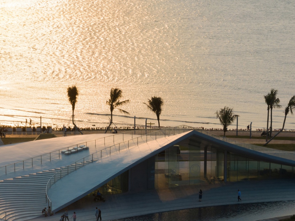 sky mountain coastal station in haikou by sou fujimoto