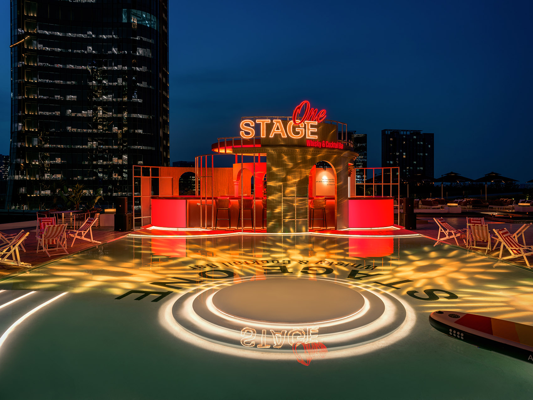 stageone-mahua-funage-immersive-drama-bar-stage-one-terrace-bar-by