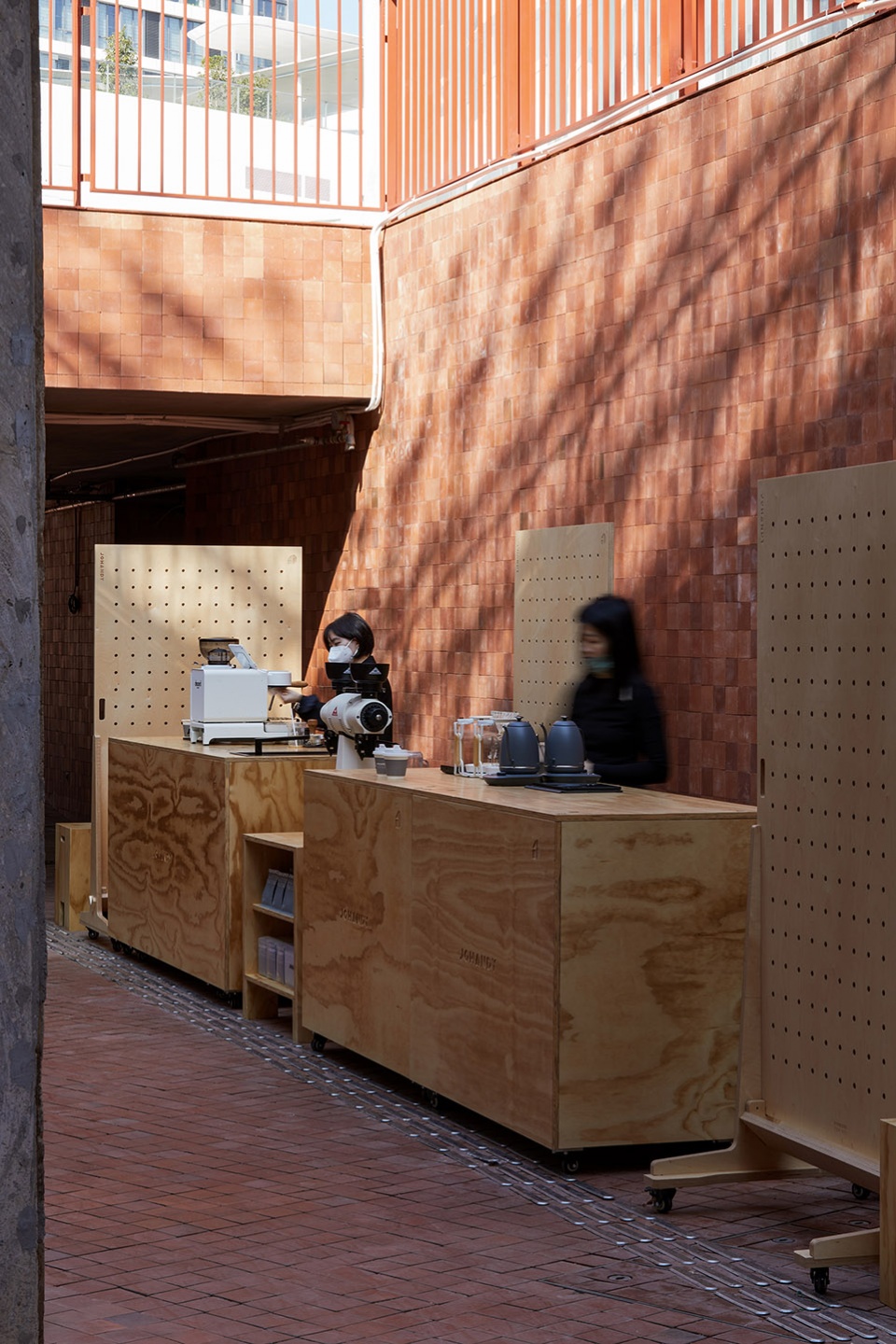 johandy travelers mobile cafe by 725321studio