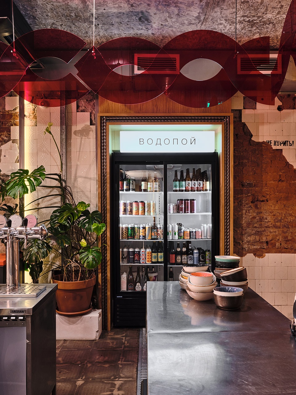 OSSU eatery by DA bureau