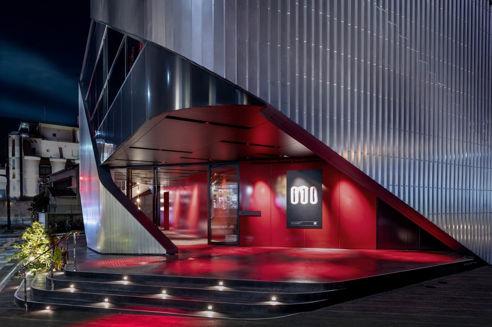 010 Building by Clouds Architecture Office