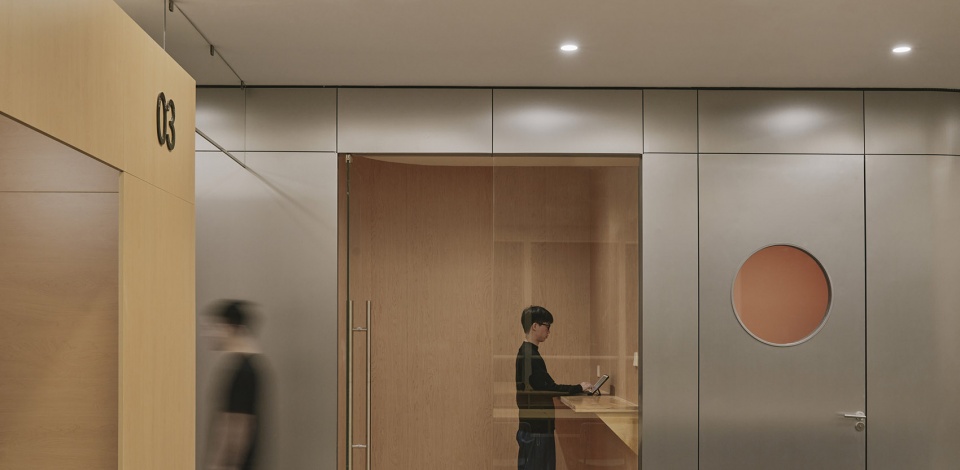 tezign west bund star center headquarter interior design by xframe studio
