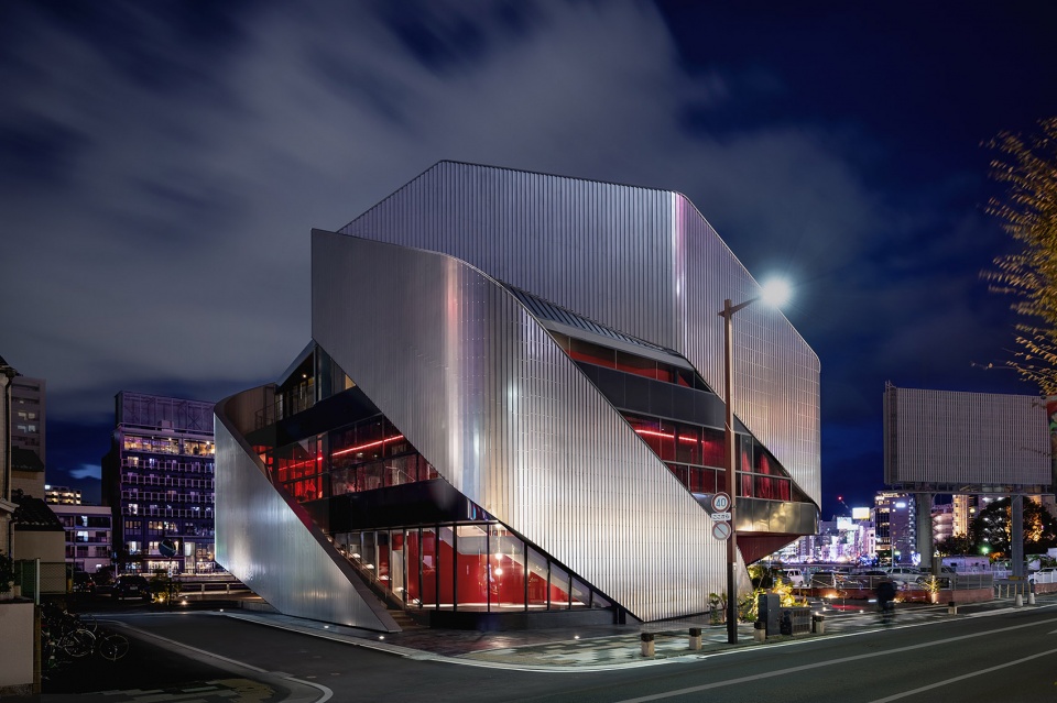 010 Building by Clouds Architecture Office