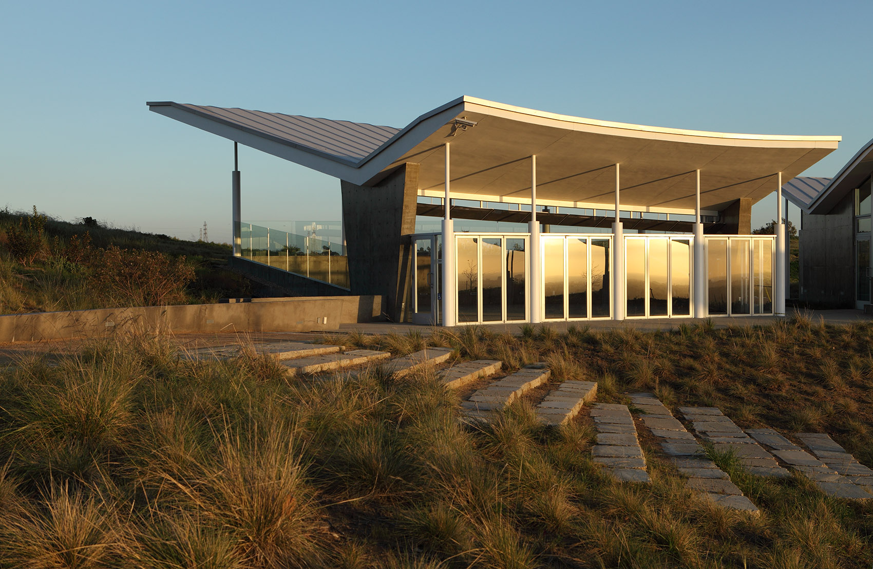 Baldwin Hills Scenic Overlook by Safdie Rabines Architects 谷德设计网