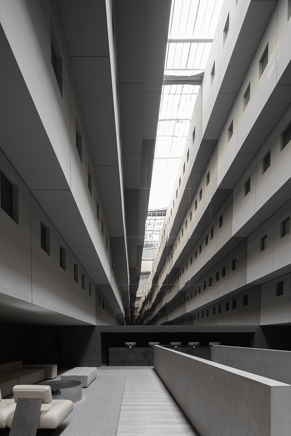 Shuiguo Tangquan Xintiandi Hangzhou by DJX Design