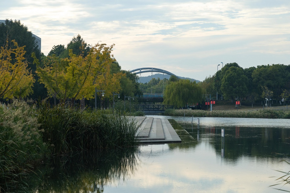 Zhongjiang Park Wuhu by L A Design