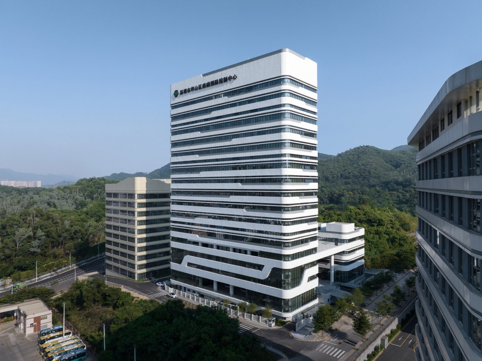 Design of Pingshan District Center for Disease Control and Prevention of Shenzhen by Z Z STUDIO