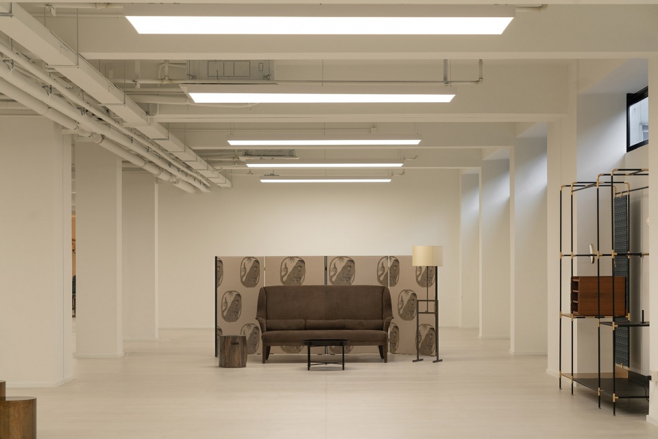 Renovation of the ForD warehouse China by say architects