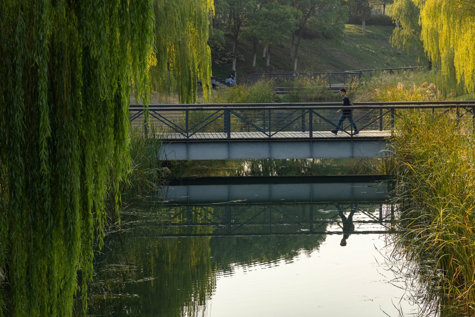 Zhongjiang Park Wuhu by L A Design