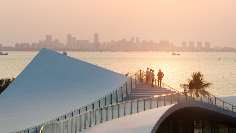 sky mountain coastal station in haikou by sou fujimoto