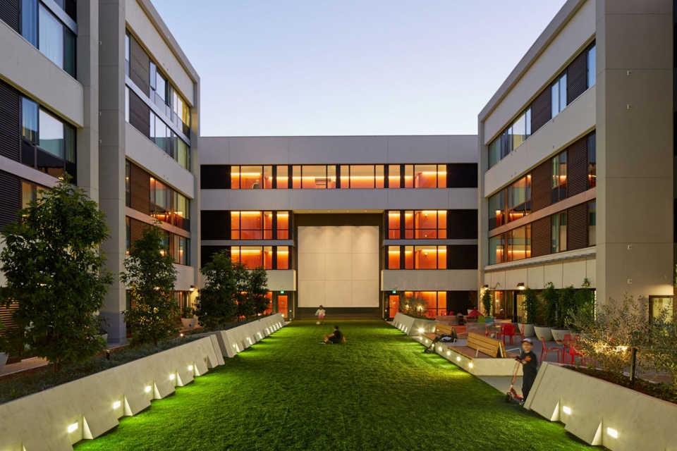 fourth street affordable housing by kennerly architecture