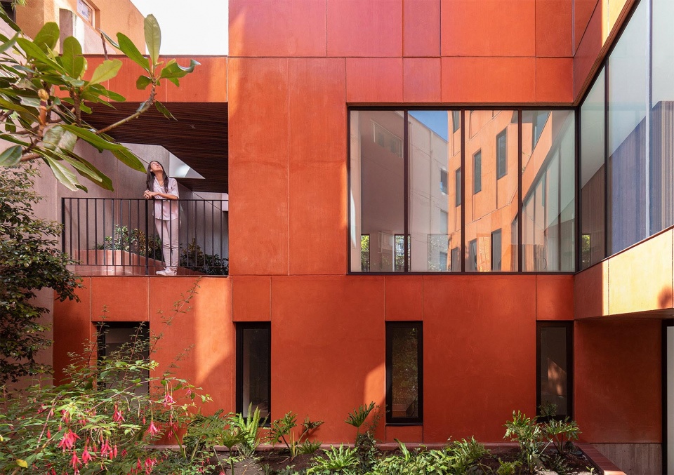 olvia by urlo studio