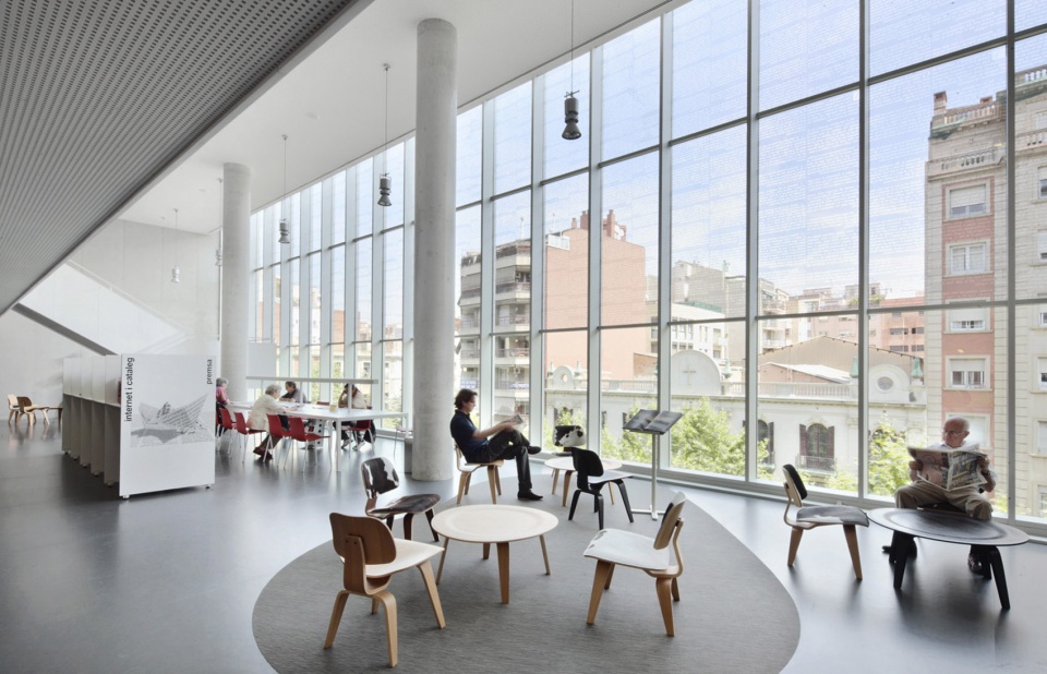 the collage building cultural centre teresa pamies by jorge vidal studio