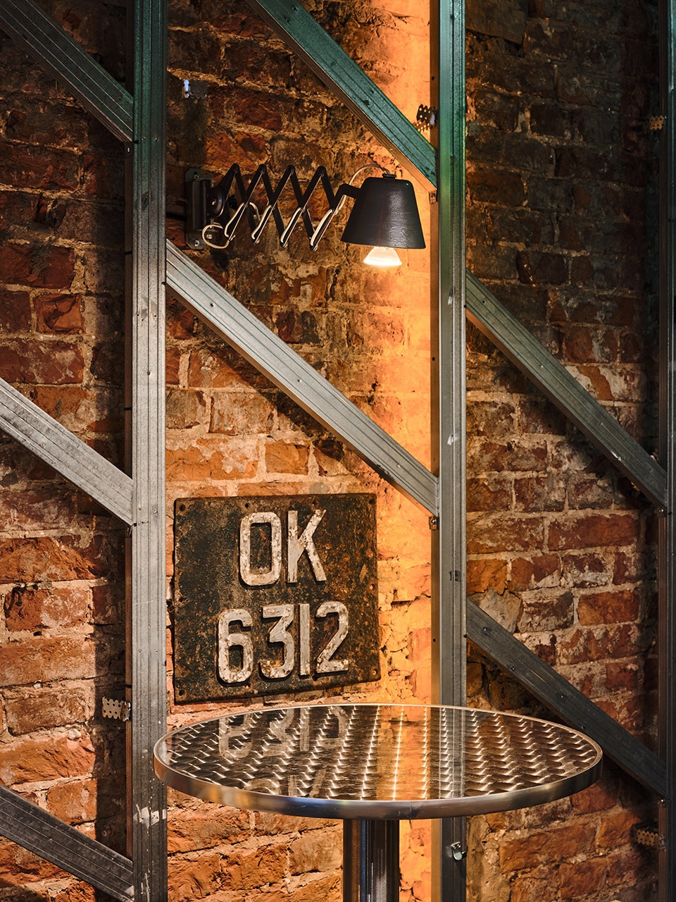 OSSU eatery by DA bureau