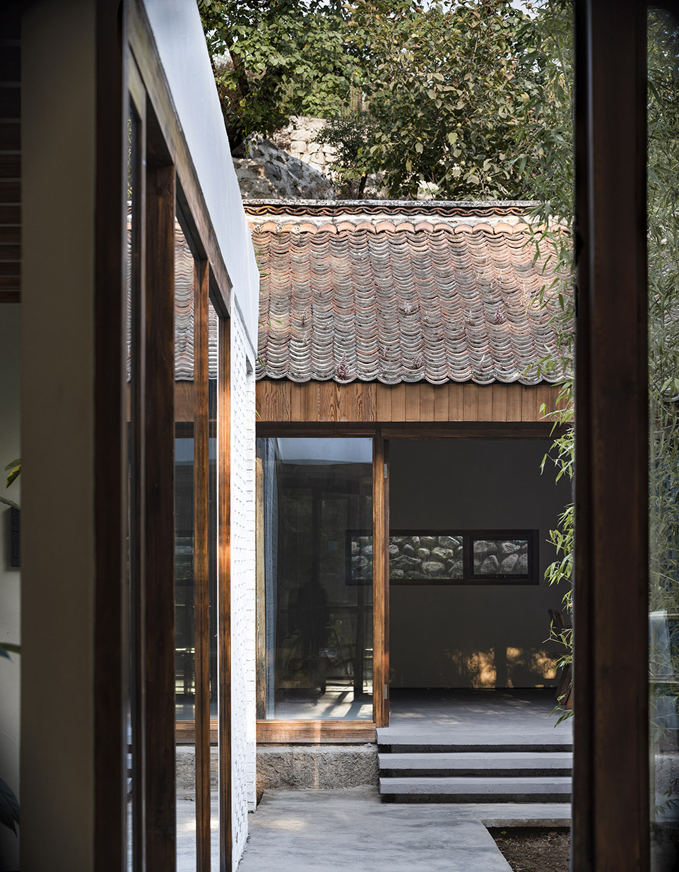 Merci Mercy restaurant by WUJIASANJIAN STUDIO 谷德设计网