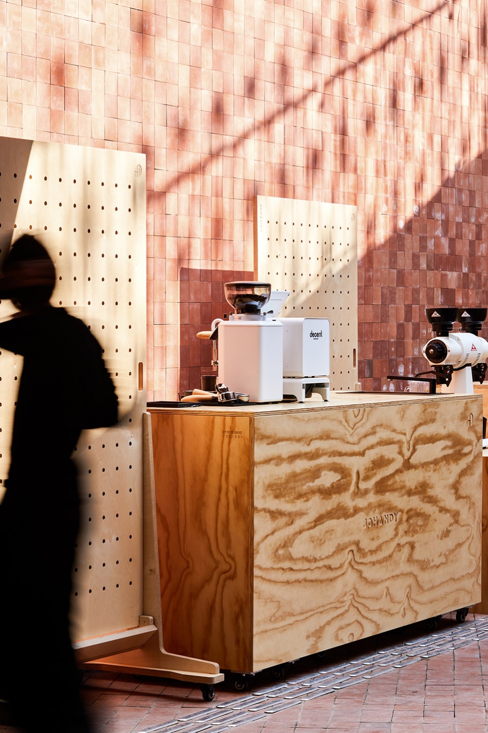 johandy travelers mobile cafe by 725321studio