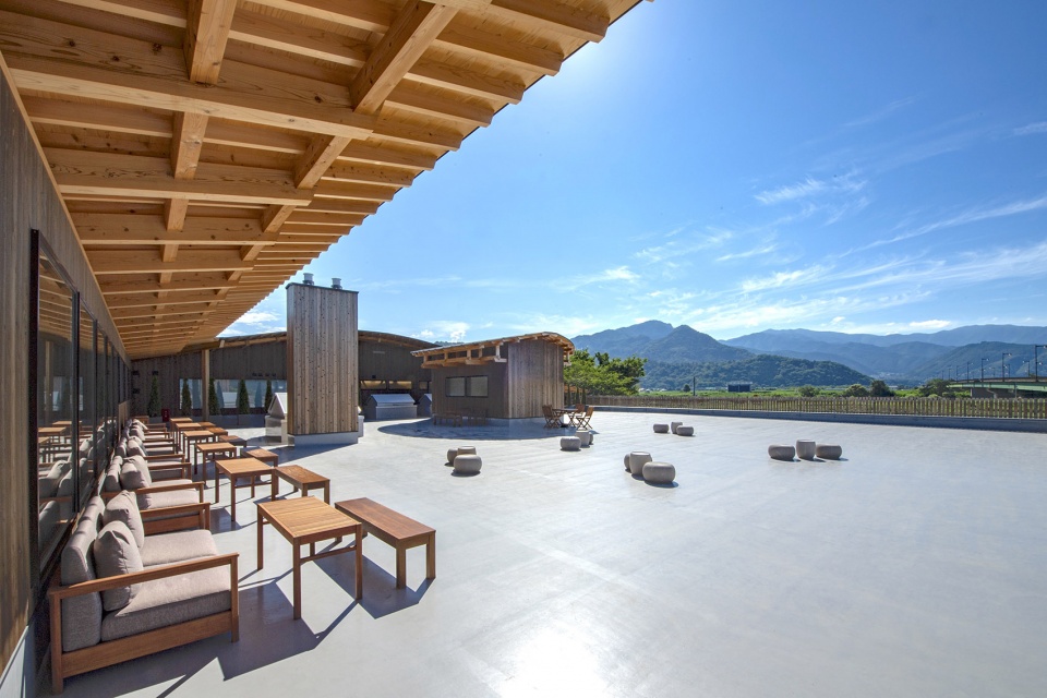 oyaki farm by tono mirai architects