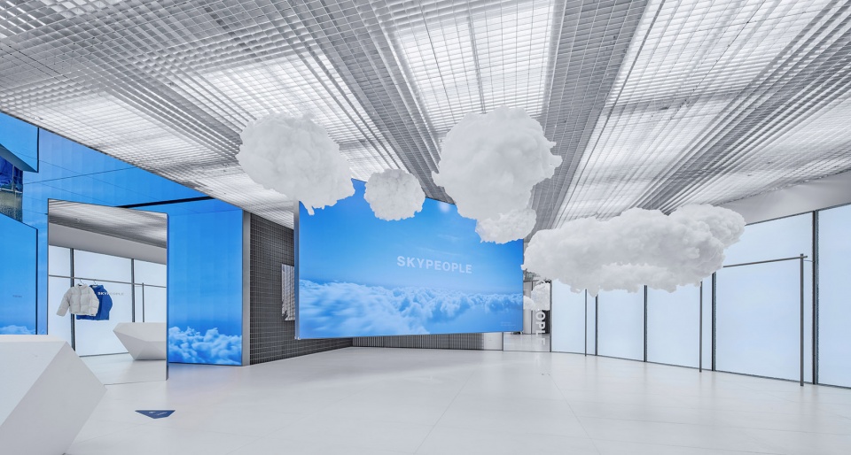 skypeople the plaza shanghai china by fununit design