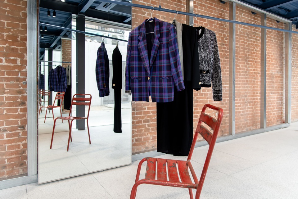 Eternal Hammer Vintage Store Beijing by 15 STUDIO
