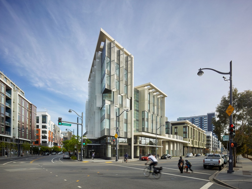 fourth street affordable housing by kennerly architecture