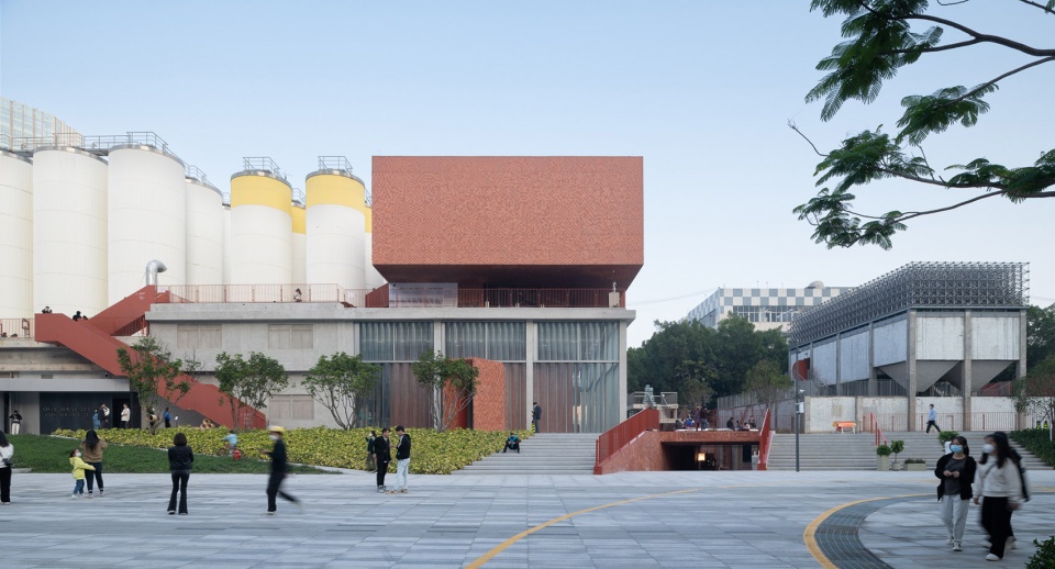 2022 uabb main venue kingway brewery renovation by urbanus