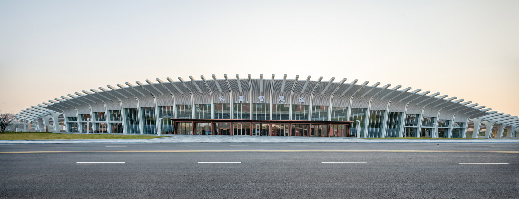 Chongqing Lijia Smart Hall, China by Gensler 谷德设计网