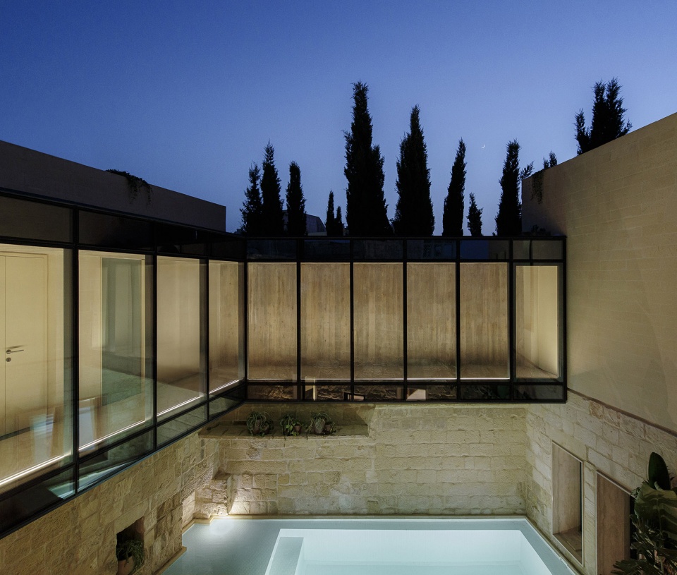 The Mill House Valentino Architects