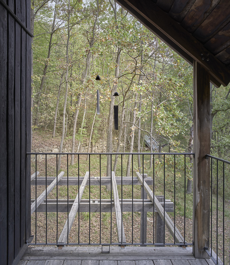 renovation and extension of a ciabot by studio ellisse architetti