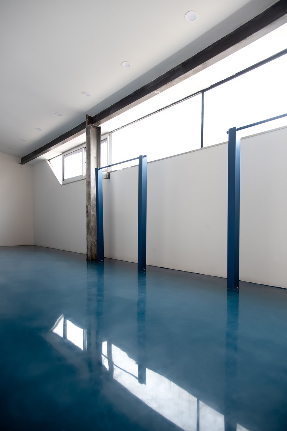 Eternal Hammer Vintage Store Beijing by 15 STUDIO