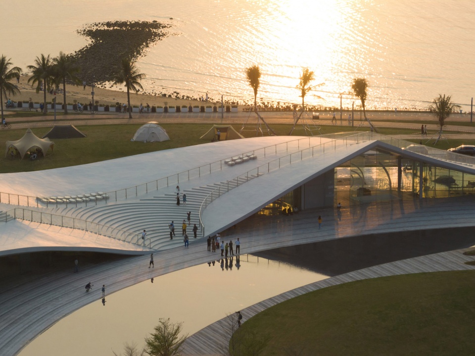 sky mountain coastal station in haikou by sou fujimoto