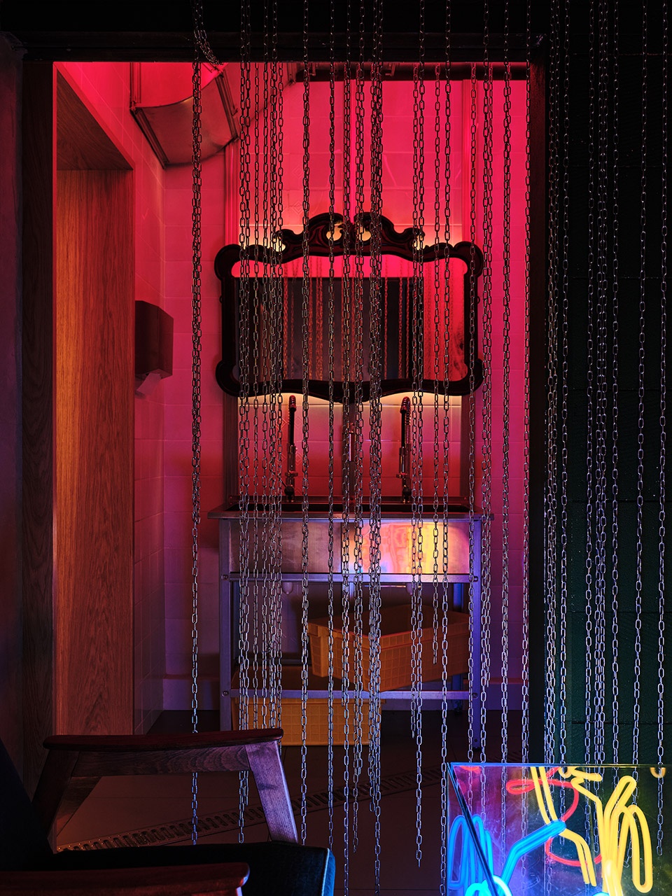 OSSU eatery by DA bureau