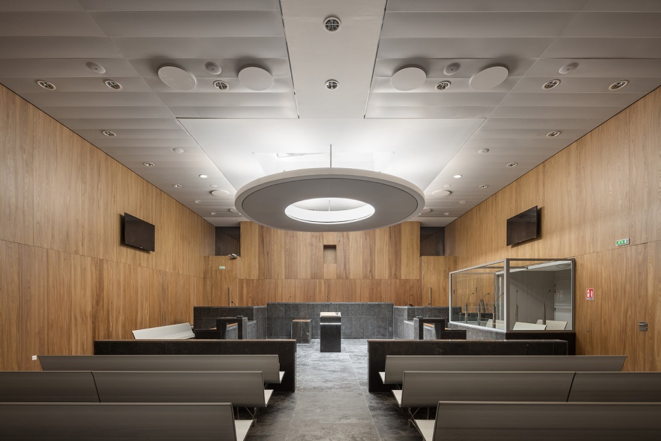Palais de Justice Pointe a Pitre by Ignacio Prego Architectures