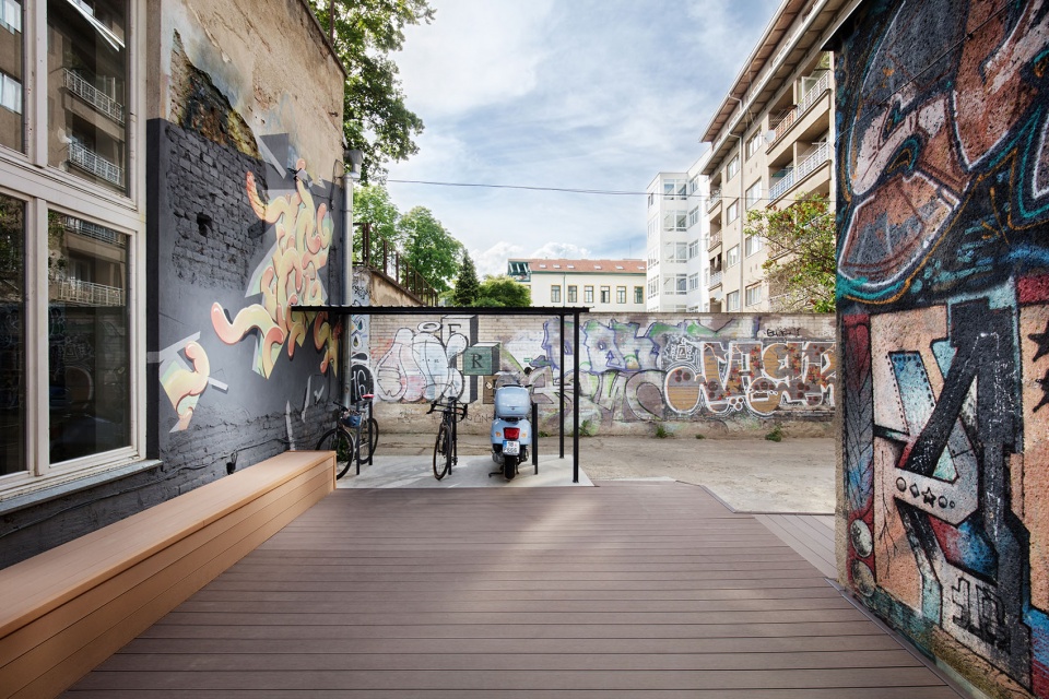 kumst by kogaa studio