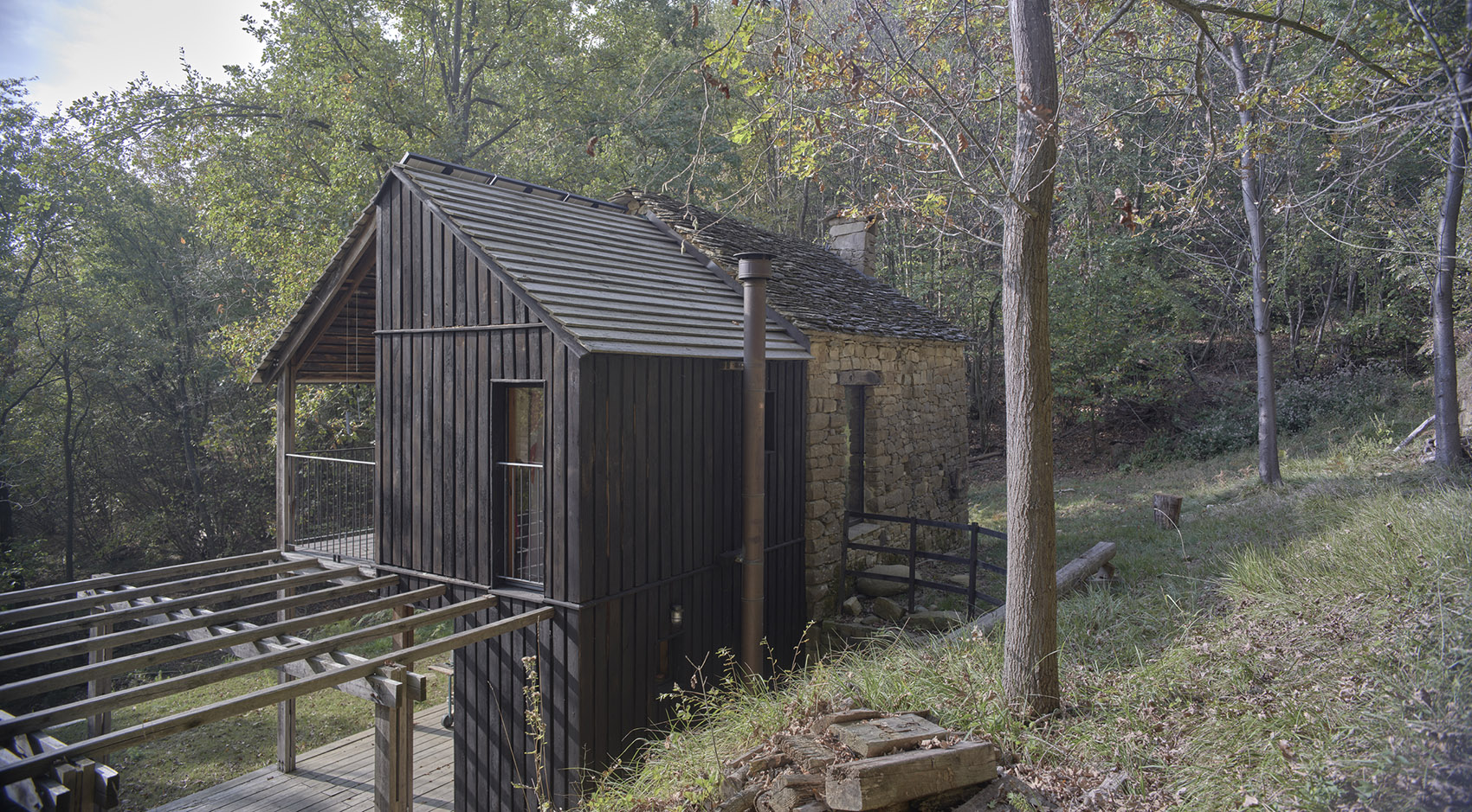renovation and extension of a ciabot by studio ellisse architetti