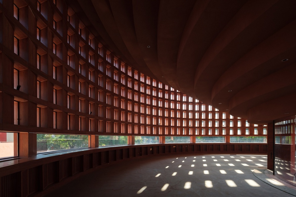 Qujiang Museum of Fine Arts Extension China by Neri Hu Design and Research Office
