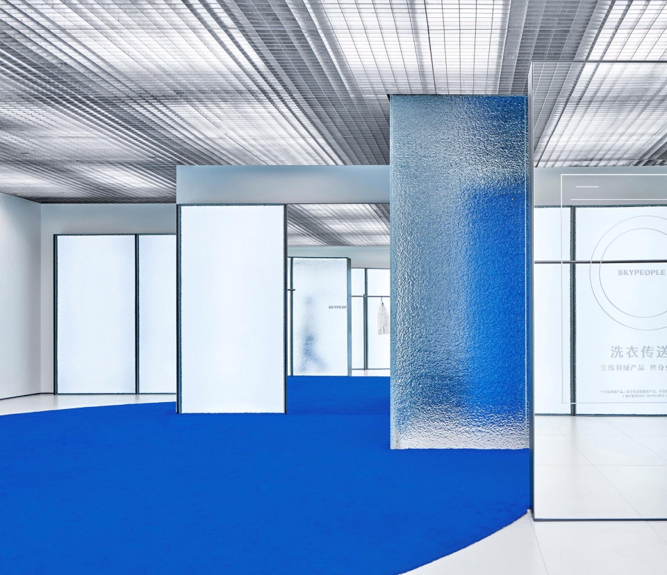 skypeople the plaza shanghai china by fununit design