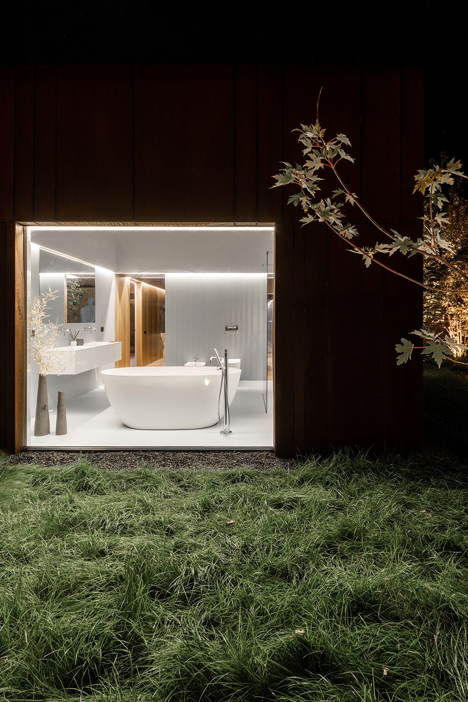 Villa Domes by Calujac Architecture
