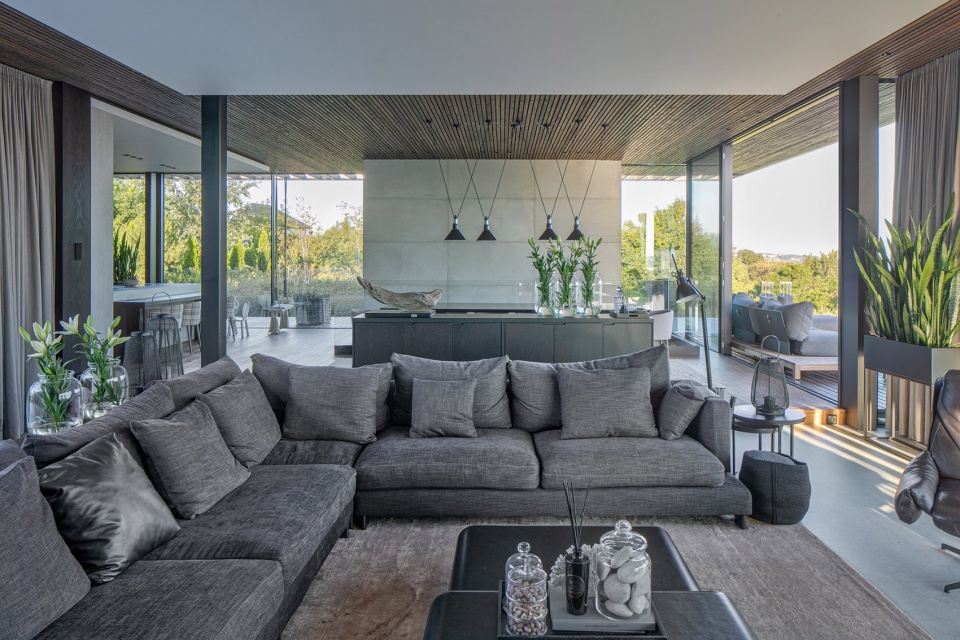 house 35 35 by 77studio