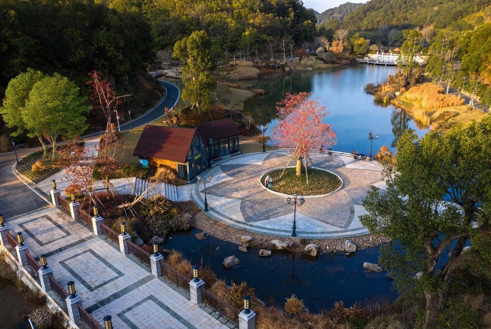 meizhou yanshan lake international garden resort china by belt collins international