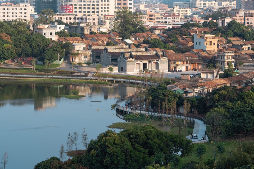 Organic renewal of the contiguous villages of Ding Peng and Huang by DONGDA SHENZHEN DESIGN CO LTD