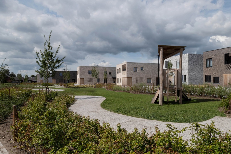 social housing in dessel by studio farris architects