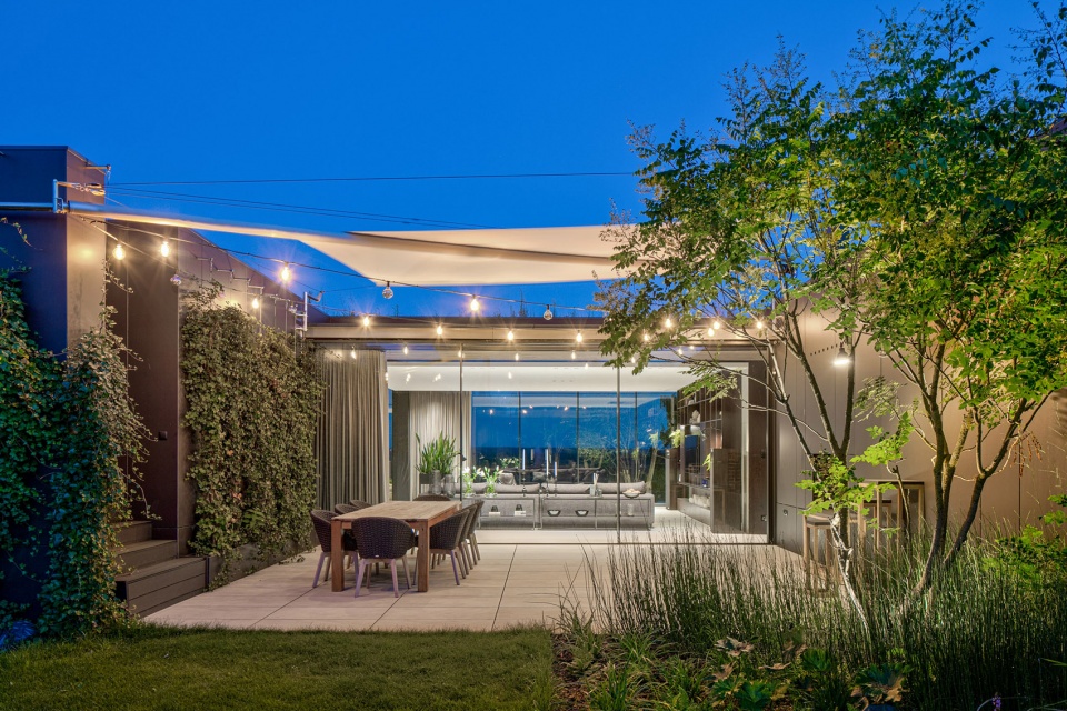 house 35 35 by 77studio